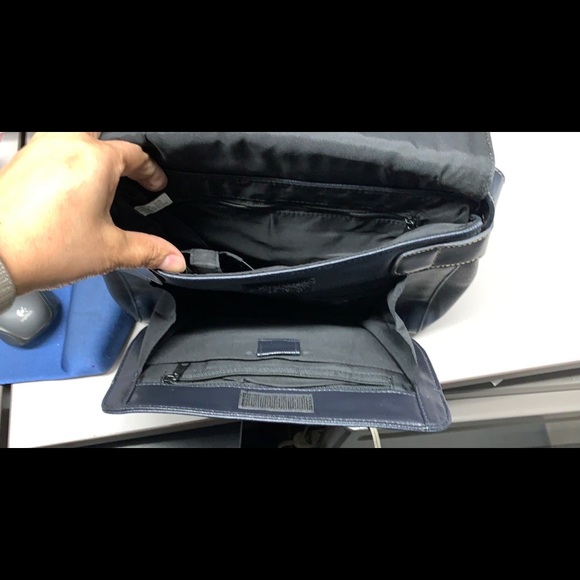 Carryland America Navy Blue Purse GUC - Picture 2 of 4